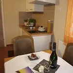 Lean * Poreč